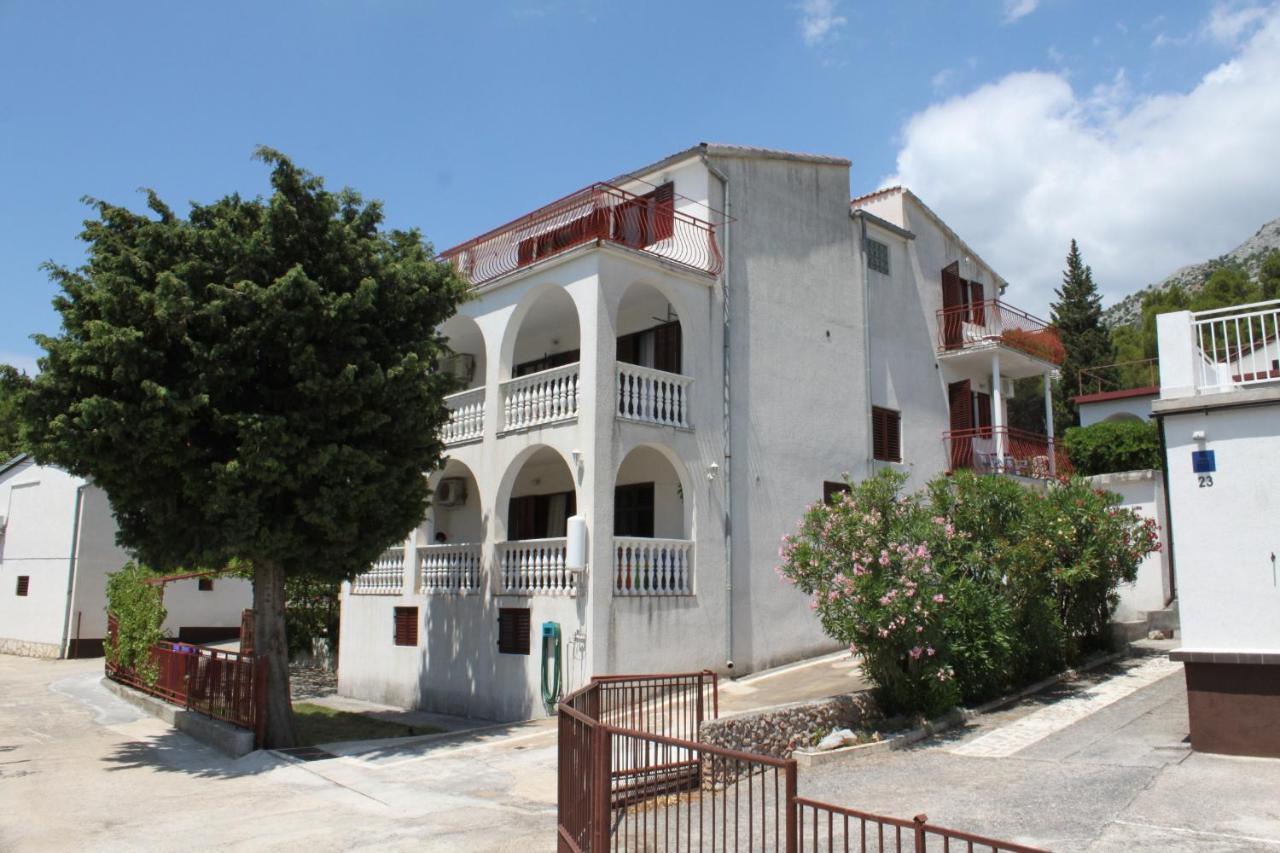 Apartments With A Parking Space Starigrad, Paklenica - 6431 المظهر الخارجي الصورة